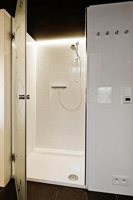 Living Showroom Brno Bilik gambar